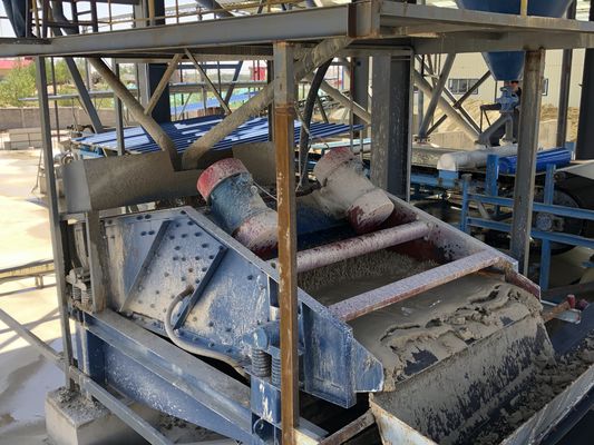 Condición Equipo de minería pantalla de deshidratación para deshidratación de la cola de arena de silicio
