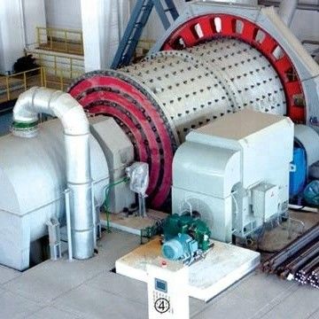 Vietnam Servicio local línea de producción de arena de la máquina de trituración de arena India