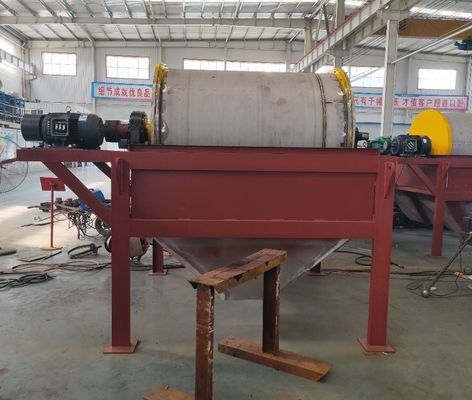 Purificación de arena de cuarzo refractario 600-800 mm separador magnético automático de dia de rodillo