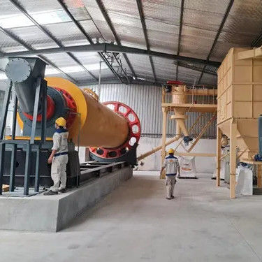 Molino de arena de cuarzo para la molienda en seco Molino de bolas con clasificador de aire y control PLC