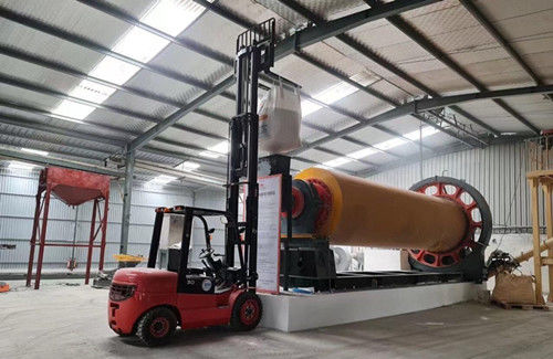 98% Capacidad Quartz arena en polvo máquina molino de molienda de bolas 5-12m longitud para productos