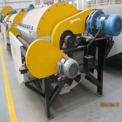 Separación de rodillos magnéticos húmedos de precisión 400*600 mm para el procesamiento de mineral de hierro en Pakistán 2023