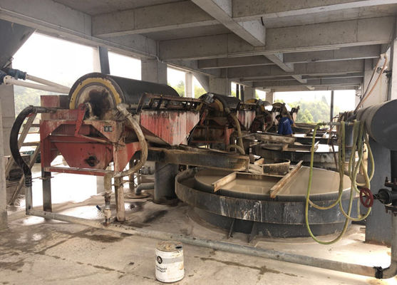 Tiendas de materiales de construcción Separador magnético de tambor húmedo para la separación de metales 3000-10000kg